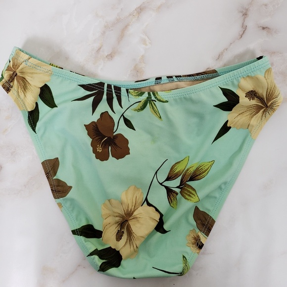 NEXT BY ATHENA floral bikini - Picture 4 of 8